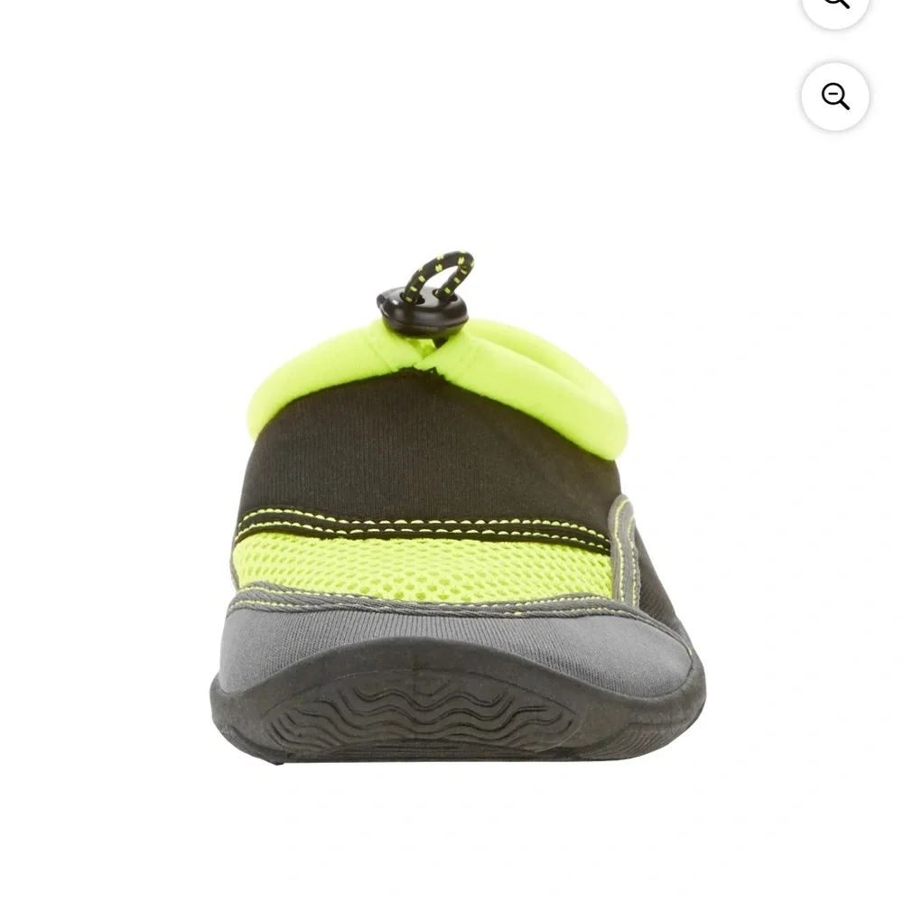 NWOT Athletic Works Kids Beach Water Shoe Size 2/3